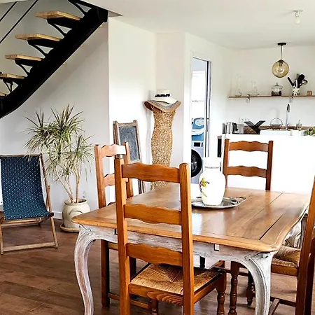 Maison Bretonne Renovee Proche Bourg Et Plages *